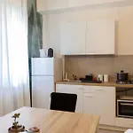 Le Di Lucioli' Apartamento *